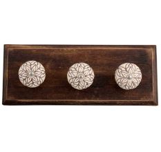 Cream Amarylis Floral Etched Ceramic Wooden Hooks