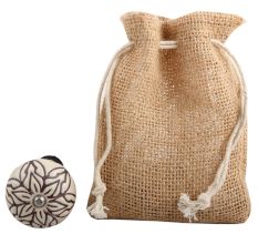 Cream Amarylis Floral Etched Ceramic Wine Stopper