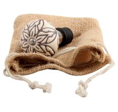 Cream Amarylis Floral Etched Ceramic Wine Stopper