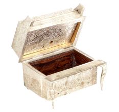 Stunning Art Deco Nickel Silver Colored Box
