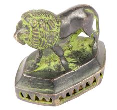 Lion Statue Skin Scrub Cleaner Feet Cleaner