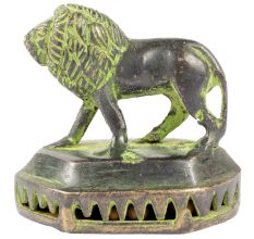 Lion Statue Skin Scrub Cleaner Feet Cleaner