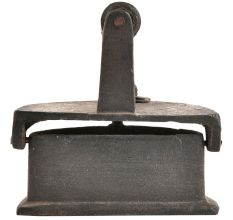 Old Broad Brass Charcoal Iron
