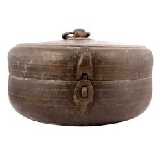 Vintage Collectible Chapati Box (Dabusa)- Brass 12.59 inches