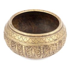 Brass Leaves Etched Pot