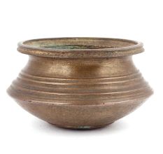 Bronze Handi