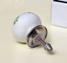 Pea Green Flower Knob