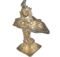 Brass Oil Lamp With Fading Engraving