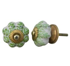 Pea Green Medium Knob