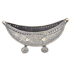 Bronze Boat Napkin Holder With Wheels