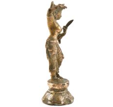 Brass Khajarao Maiden Shringar Rata Nayika Statue