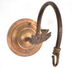 Brass Leaf Lamp Holder with Bracket