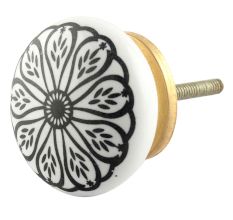 Black Daisy Flat Knob