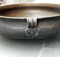 Bronze Urli-36 inches