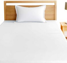 Bombay Dyeing Flora Bleached & Dyed Single Bedsheet With Two Pillow Cover