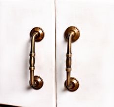 Antique Bridge Handle Fitting