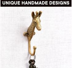 Solid Giraffe Animal Brass Hook