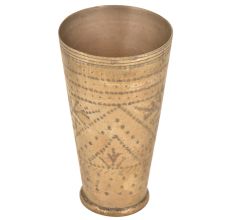 Dotted Leaf In Triangular Design Popular Brass Tumbler Or Glass