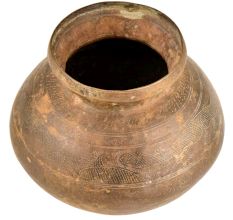 Home Decor Vertical Stripes Brass Holy Water Pot