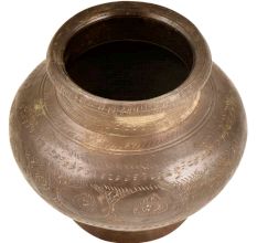 Engraved Design Brass Pot for Hindu Ceremonies