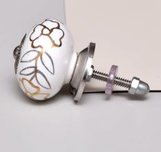 White Gold Fine Leaf Round Cabinet Knob