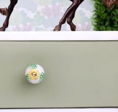 Pea Green Heart Knob