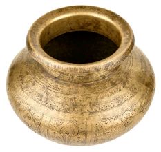 Brass Elephant Indian Hand Crafted Engraved Home Decor Pot