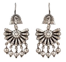 92.5 Sterling Silver Earrings Fan Shaped With Hanging Silver Beads