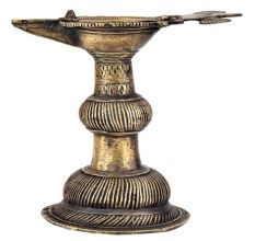 Brass Oil Lamp Rare Collectable Worship Lamp With Stand