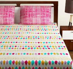 Bombay Dyeing Pink And Peach Geometric Design 120 TC Cotton Double 1 Bedsheet With 2 Pillow Covers