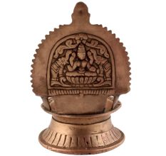 Hand Carved South Indian Ashtadhatu Oil Lamp