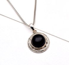 92.5 Sterling Silver Black Onyx Round Shaped Designer Pendant