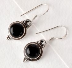 92.5 Sterling Silver Earrings Round Black Onyx Cabochon Studded Silver  Earrings