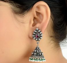 Floral Amethyst 92.5 Sterling Silver Earrings With Green Onyx And Pearl Hangings