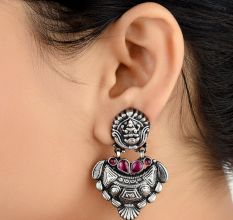 92.5 Sterling Silver Earrings  Lama Stud with Motifs With Fuchsia Jade Stone