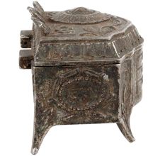 Storage Box In Chest Of Drawer Design In White Metal