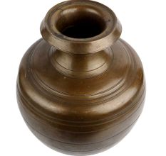 Brass Water Pot Bulbous Fluted Design Decorative Pot