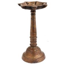 Brass Vilakku Oil Lamp With Seven Wick