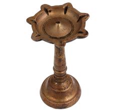 Brass Vilakku Oil Lamp With Seven Wick