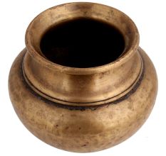 Brass water pot Hand Beaten Ritual Pot