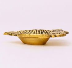 Brass Leaf Oil Lamp with Intricate Design