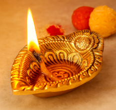 Intricate Leaf Shaped Diwali Decoration Diya
