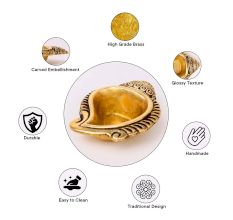 Brass Decorative Conch Shaped Oil Lamp