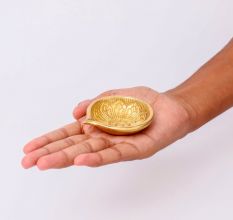 Festival Big Flower Engraved Diya Oil Lamp