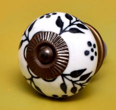 Black Floral Knob