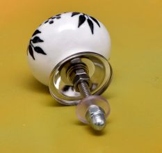 Black Floral Knob