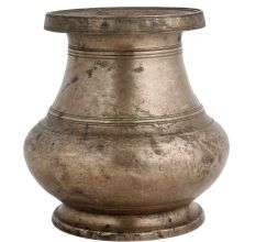 Brass Water Pot Round Base WIth Thick Rim