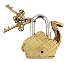 Golden Sitting Camel Decorative Lock With Keys In Pair 