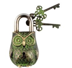 Decorative Owl Padlock With Lock And Skeleton Keys With Patina
