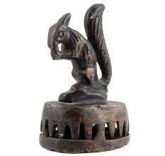 Brass Squirrel Statue Scrub Cleaner Feet Cleaner